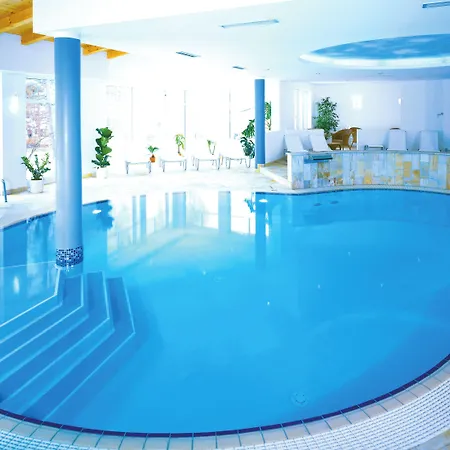 Alpina 4* ヴァークライン