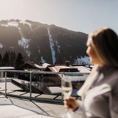 Alpina Hotel 4*