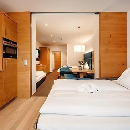 Alpina Otel 4*